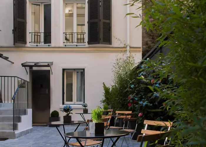 Hotel Mirabeau Eiffel Paris